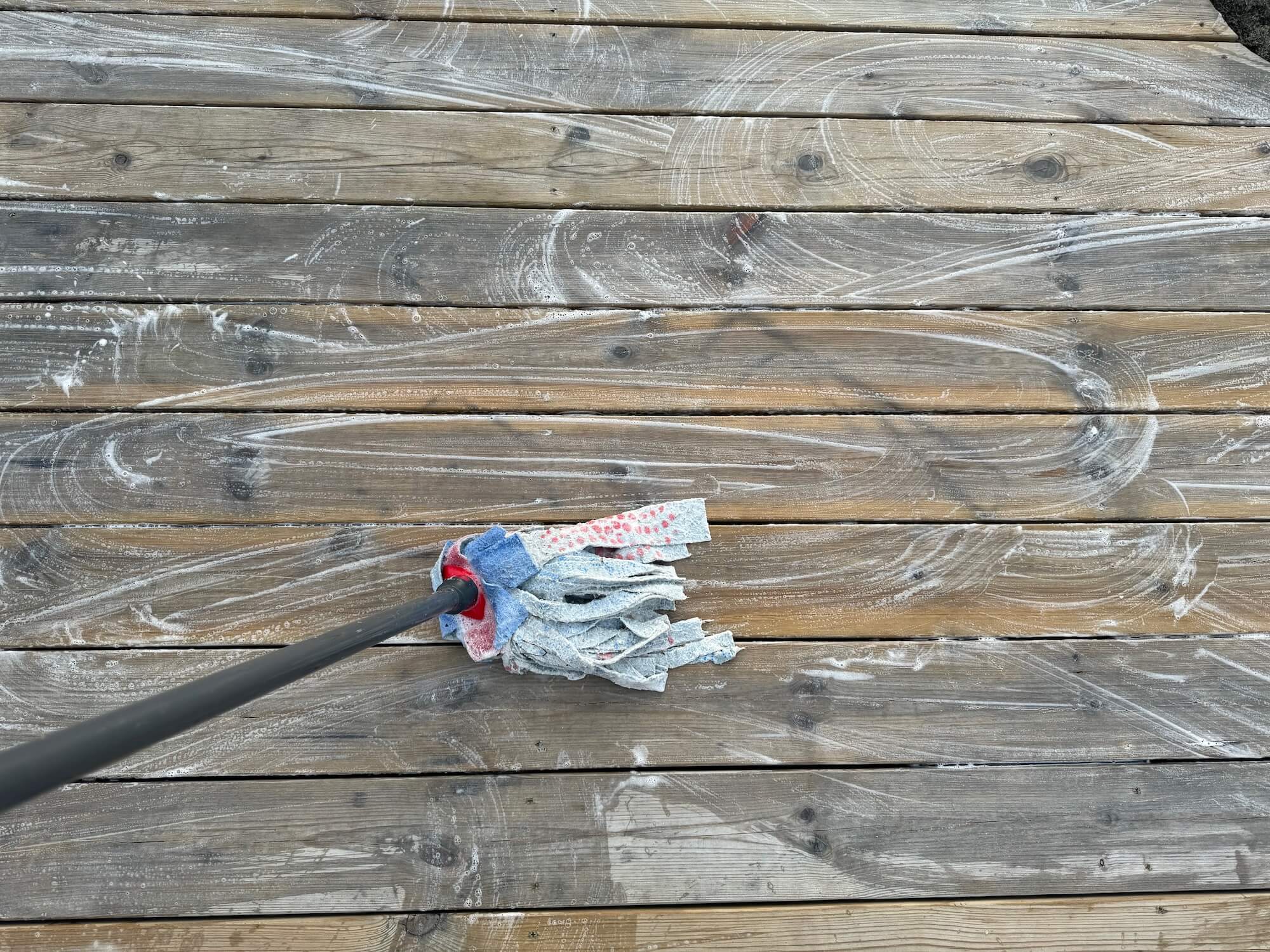 CEEA12BB 8B89 41AC 93A9 494B29A908CF